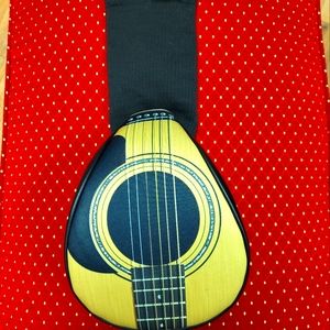 Golf Driver Head Cover with guitar design. Excellent condition.